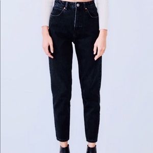 👖Zara Black High Waisted Ankle Length Mom Jeans
